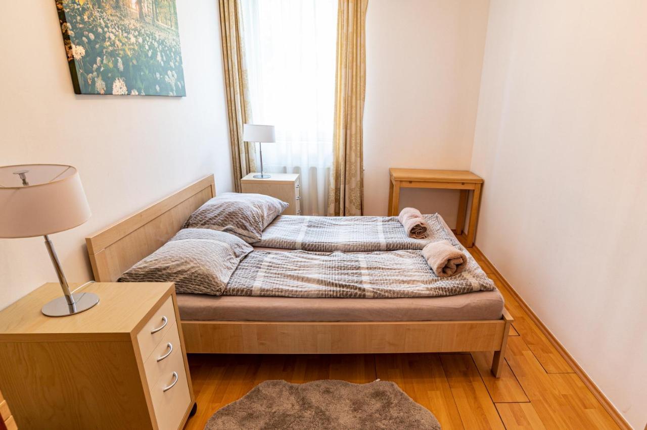 Elite Center Apartman Szegedin Exterior foto